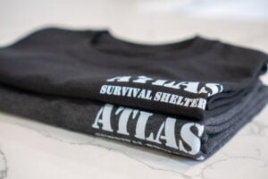 shirt-grey-black-closer